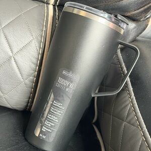 Brumate Black Toddy XL Coffee Mug